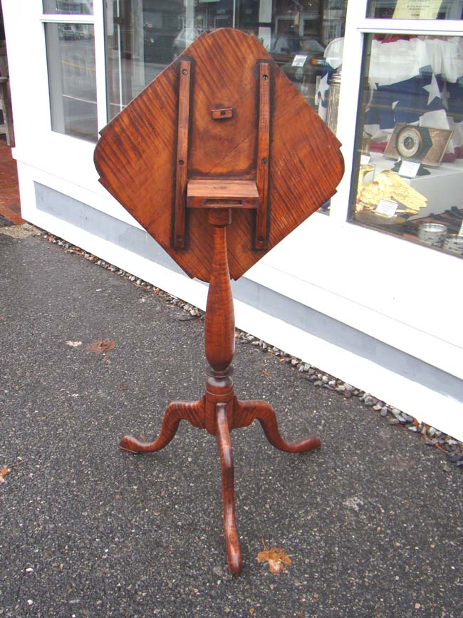 An exceptionally beautiful 18th century New England Chippendale style tilt-top candlestand in highly figured tiger maple circa 1770-1790. — image 4